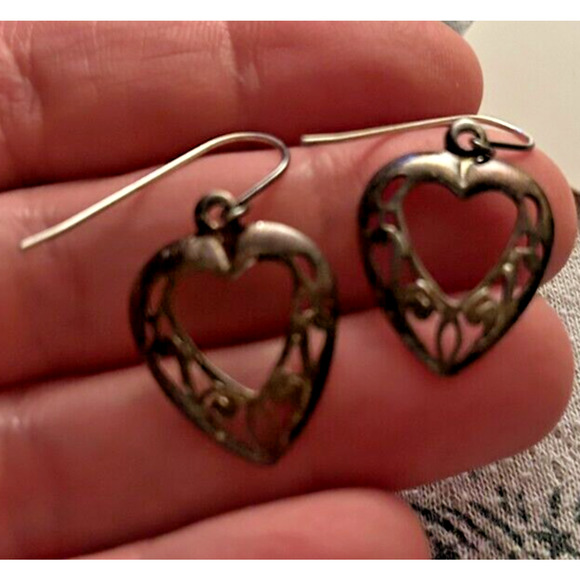Sterling Silver 925 Cut Out Heart Vintage Dangle Earrings - Picture 6 of 9
